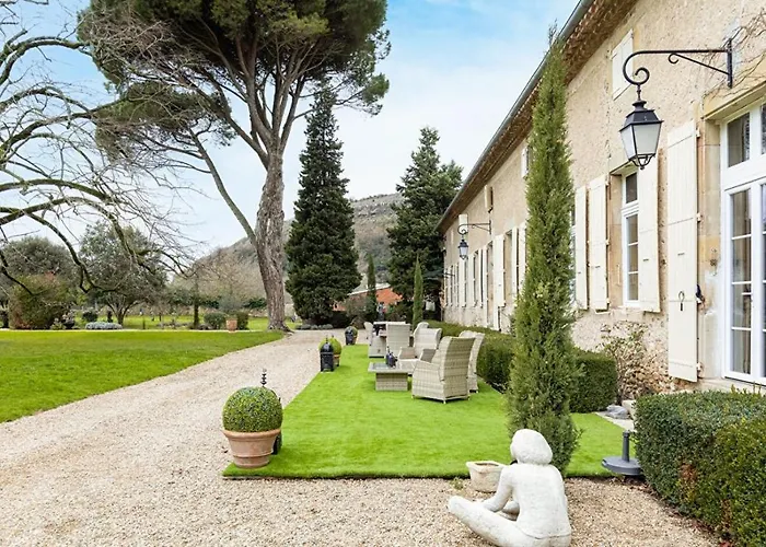 La Chapelle Aux Acacias